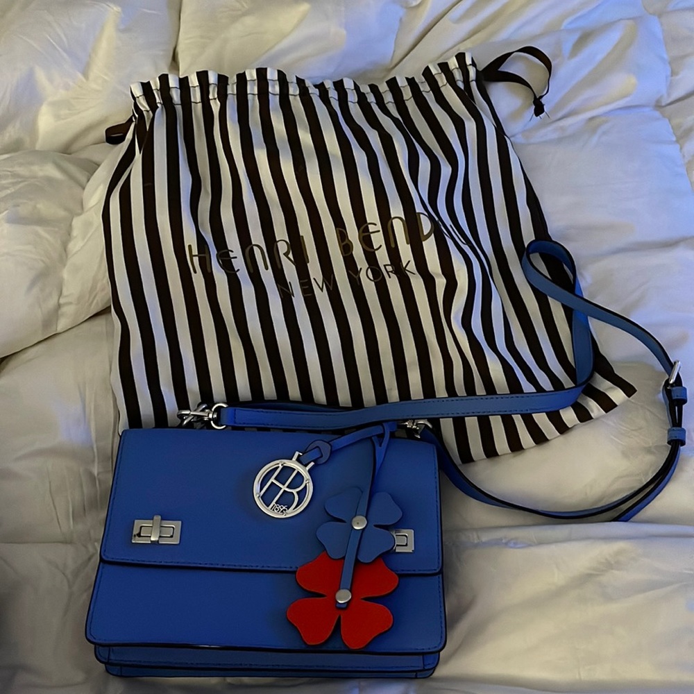 Henri Bendel bag